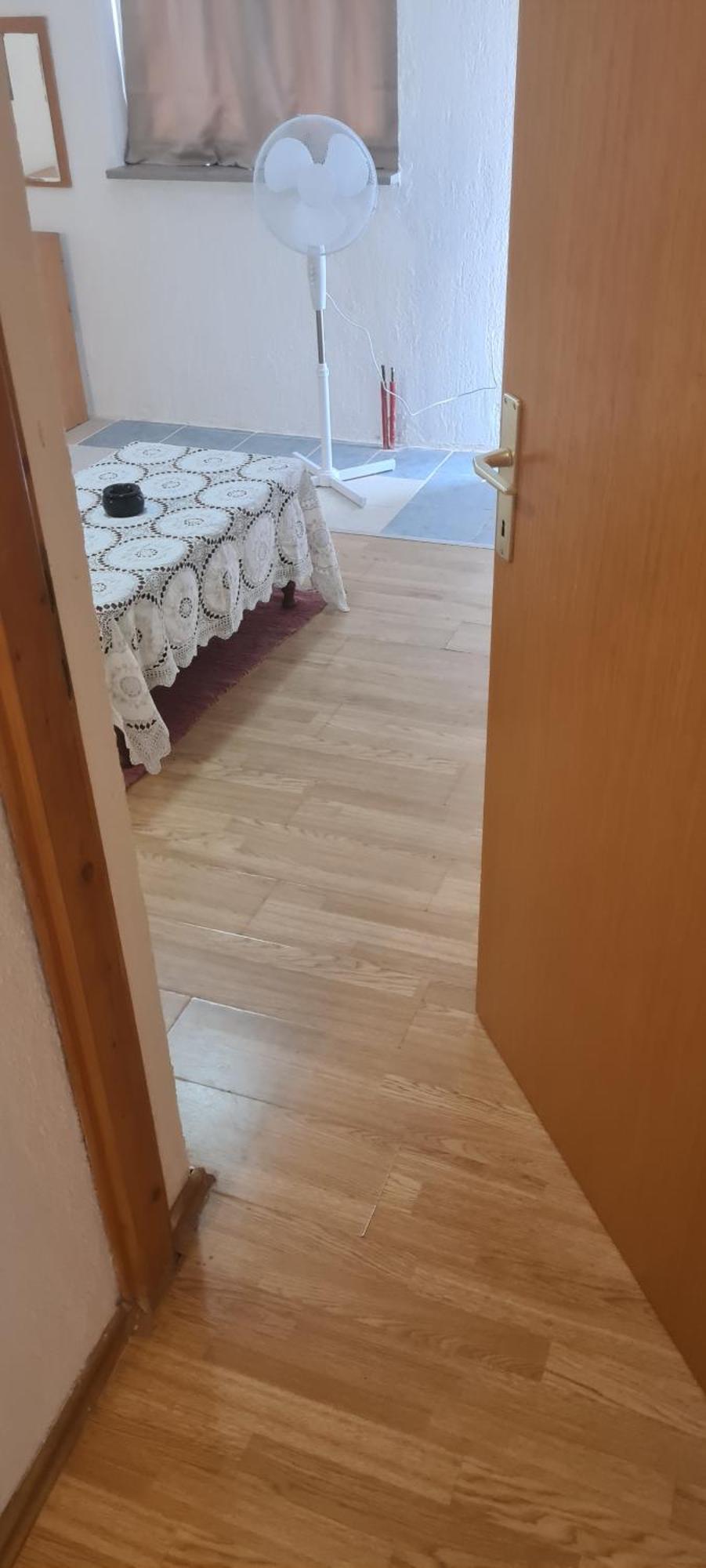 Apartments Hugo Малинска Номер фото