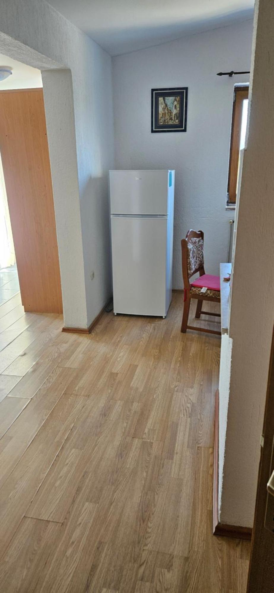Apartments Hugo Малинска Экстерьер фото